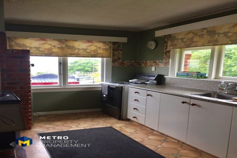 Photo of property in 9 Kaikorai Valley Road, Kaikorai, Dunedin, 9010