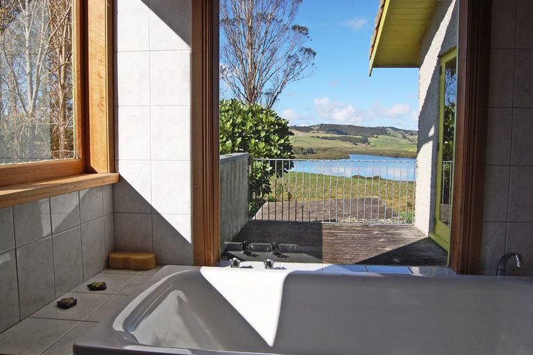 Photo of property in 364 Oneriri Road, Kaiwaka, 0573