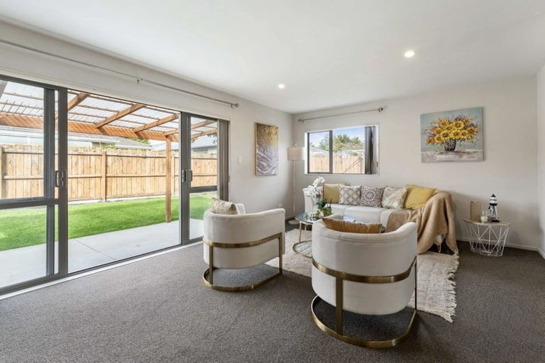 Photo of property in 35 Arion Road, Takanini, 2112