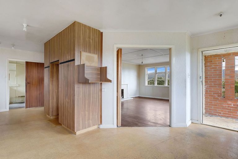 Photo of property in 2 Chew Place, Ranui, Porirua, 5024