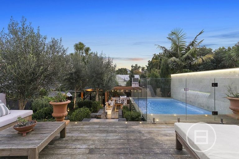 Photo of property in 35 King Street, Grey Lynn, Auckland, 1021