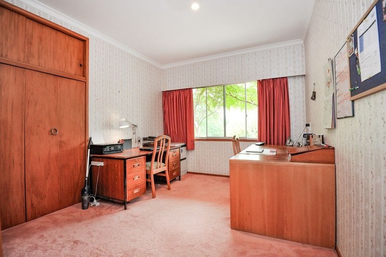 Photo of property in 155 Poraiti Road, Poraiti, Napier, 4182