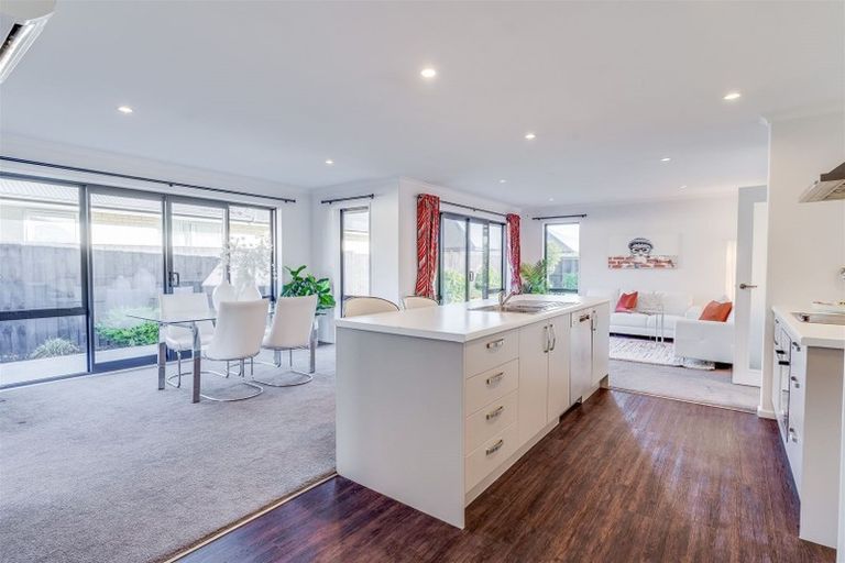 Photo of property in 7 Taggart Place, Sockburn, Christchurch, 8042