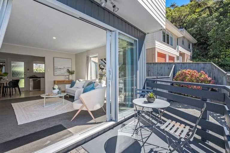 Photo of property in 85a Mulberry Street, Normandale, Lower Hutt, 5010