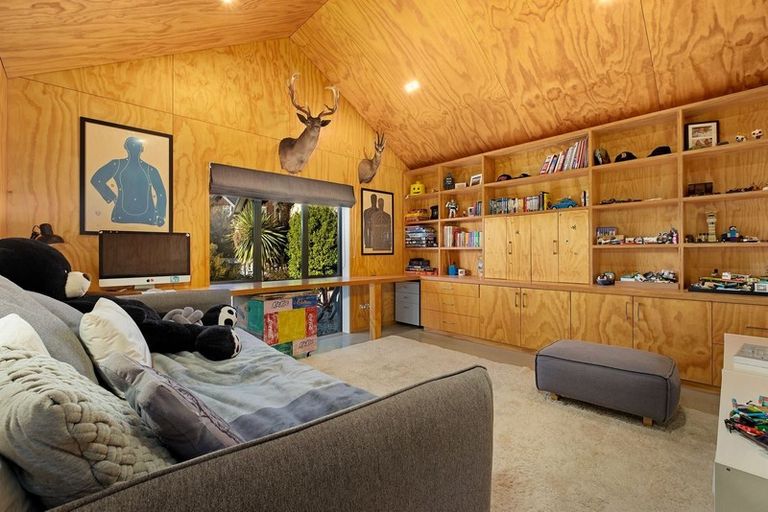 Photo of property in 13 Matheson Crescent, Albert Town, Wanaka, 9305