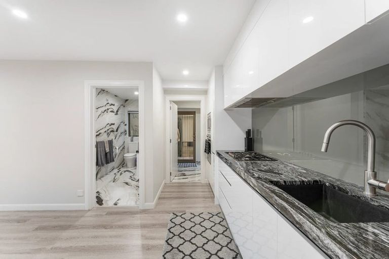 Photo of property in 13 Michael Richard Place, East Tamaki Heights, Auckland, 2016