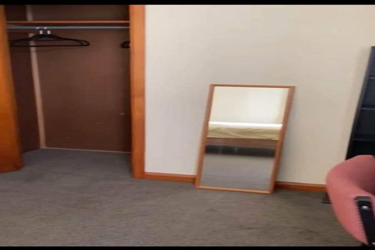 Photo of property in 1-3 Terrace Street, Roslyn, Palmerston North, 4414