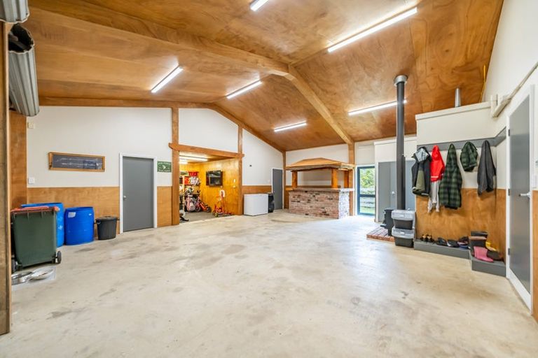 Photo of property in Woodhill Park, 148 Kakariki Way, Whitemans Valley, Upper Hutt, 5371