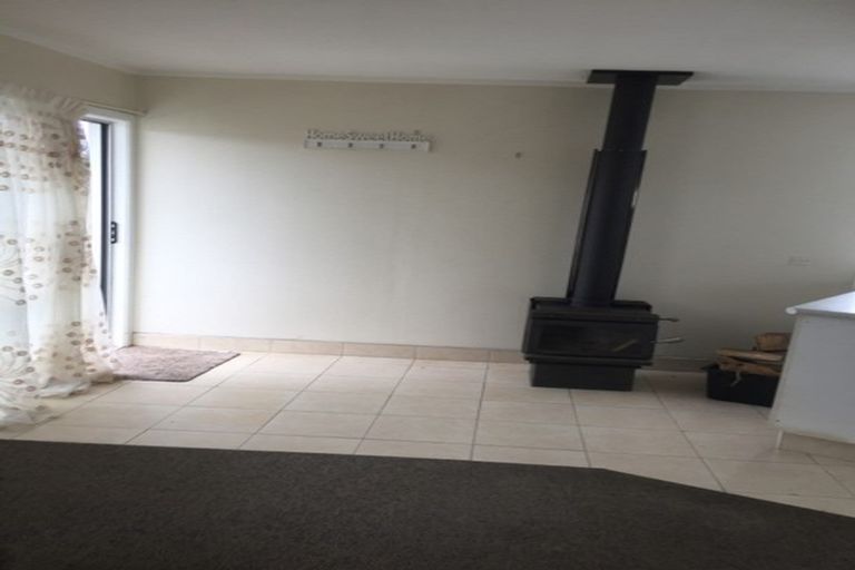 Photo of property in 93 Rangiuru Road, Otaki Beach, Otaki, 5512