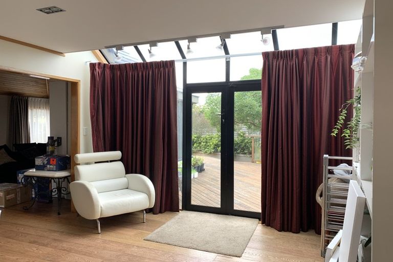 Photo of property in 56 Onetaunga Road, Chatswood, Auckland, 0626