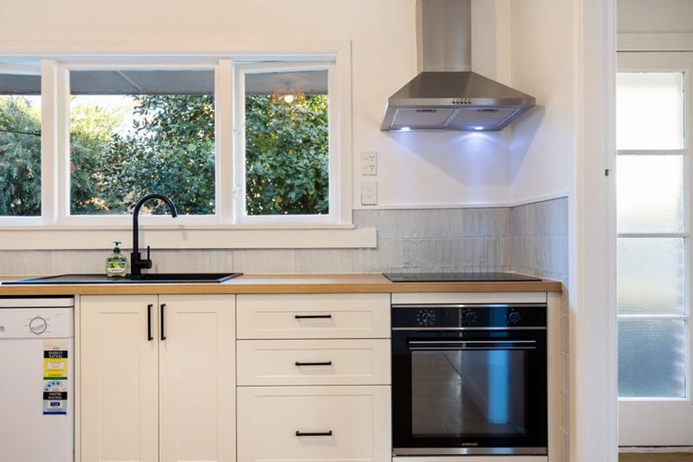 Photo of property in 3/31 Remuera Avenue, Cashmere, Christchurch, 8022