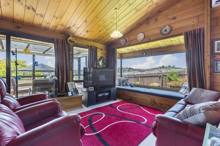 Photo of property in 37b Albatross Road, Red Beach, 0932