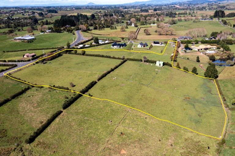 Photo of property in 16 Woolrich Road, Te Kowhai, Hamilton, 3288