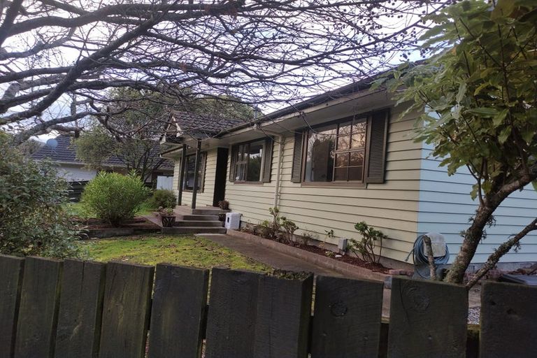 Photo of property in 64 Sunbrae Drive, Silverstream, Upper Hutt, 5019