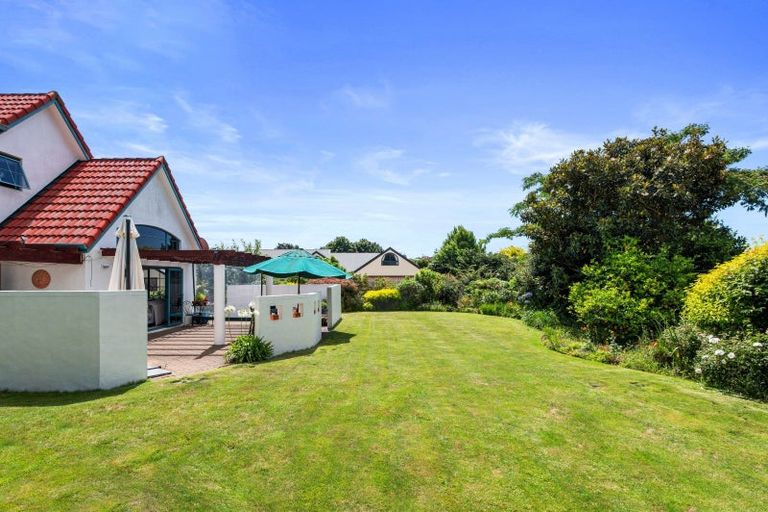 Photo of property in 25 Kahurangi Drive, Lynmore, Rotorua, 3010