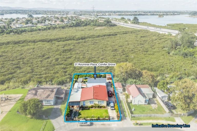 Photo of property in 27 Rountree Place, Conifer Grove, Takanini, 2112