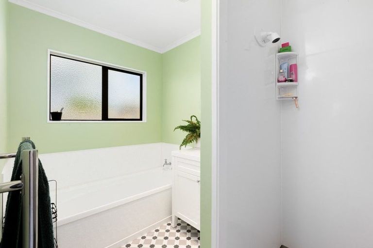 Photo of property in 8d Shoalhaven Street, Paeroa, 3600