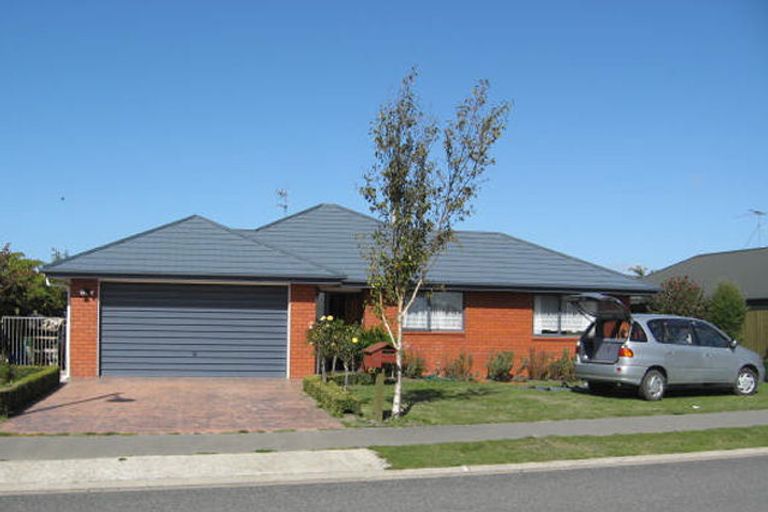 Photo of property in 12 Masefield Drive, Rolleston, 7614