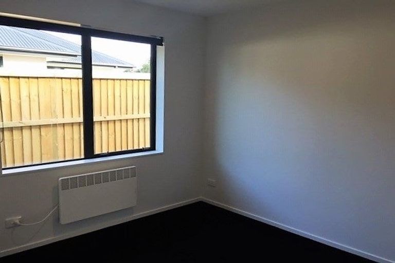 Photo of property in 15 Minerva Crescent, Woodend, 7610