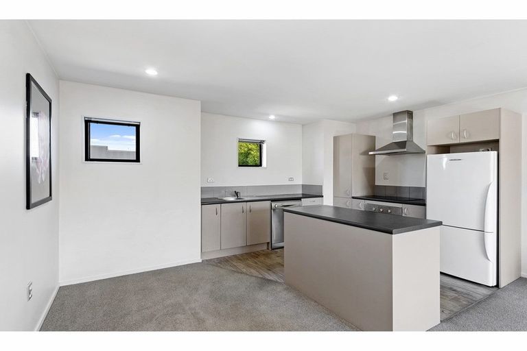 Photo of property in 6/63 Brockworth Place, Riccarton, Christchurch, 8011
