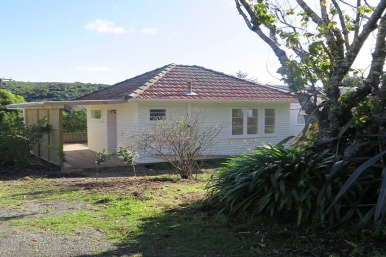 Photo of property in 106 Valley Road, Paraparaumu, 5032