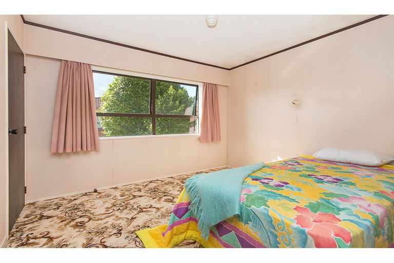 Photo of property in 19c Victoria Avenue, Waiuku, 2123