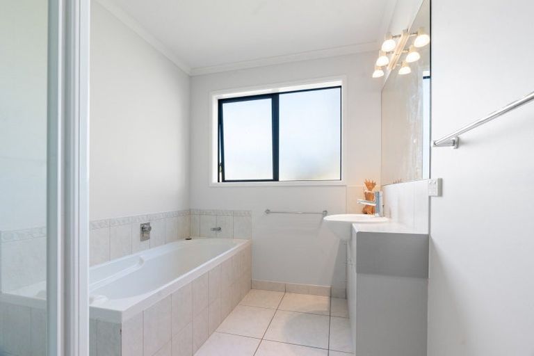 Photo of property in 119 Long Beach Road, Russell, 0202