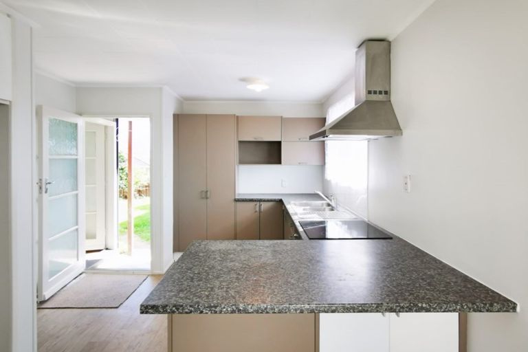 Photo of property in 27 Zelda Avenue, Clover Park, Auckland, 2023