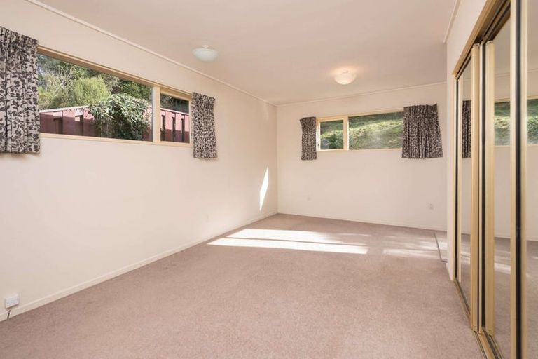 Photo of property in 15 Nagpur Terrace, Broadmeadows, Wellington, 6035