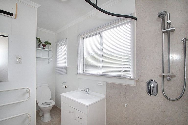 Photo of property in 5 Dalmeny Street, Oamaru North, Oamaru, 9400