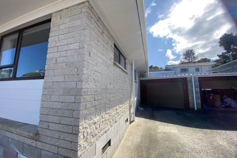 Photo of property in 1/10 Imogene Way, Half Moon Bay, Auckland, 2012