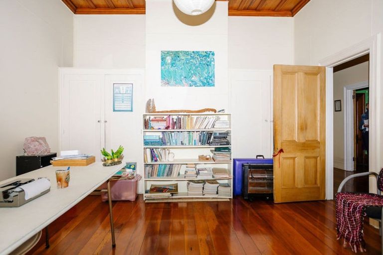 Photo of property in 7 Edward Street, Dannevirke, 4930