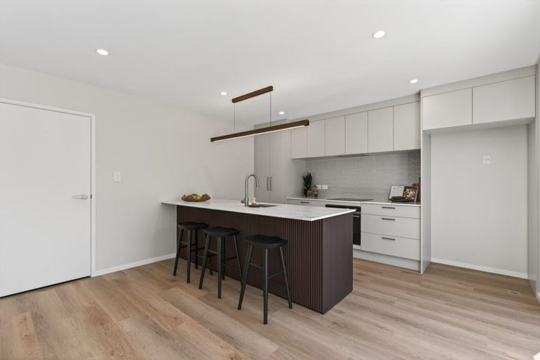 Photo of property in 14 Ngarara Road, Waikanae, 5036