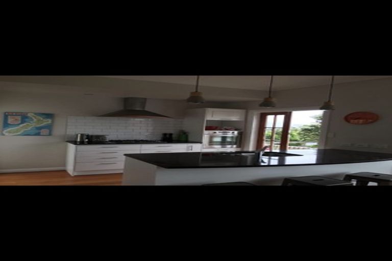 Photo of property in 36 Charlotte Avenue, Brooklyn, Wellington, 6021