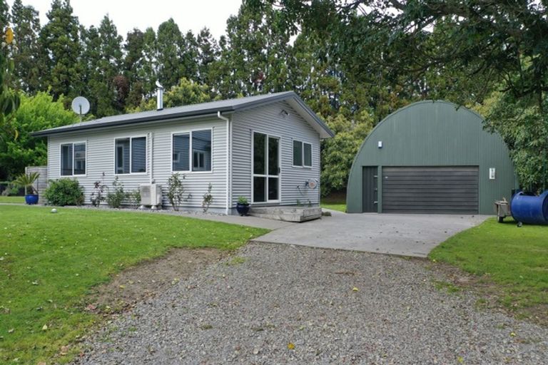 Photo of property in 10 Kenana Road, Te Puke, 3186