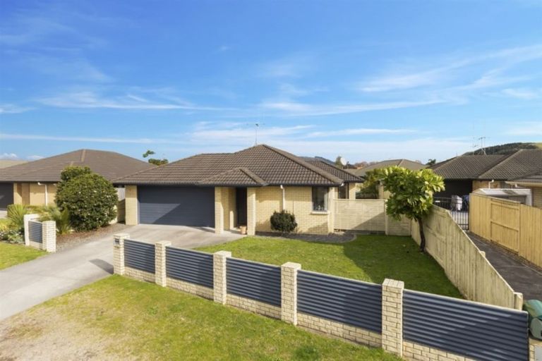 Photo of property in 710 Gloucester Road, Papamoa Beach, Papamoa, 3118
