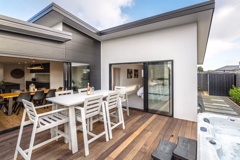 Photo of property in 15 Barracks Avenue, Solway, Masterton, 5810