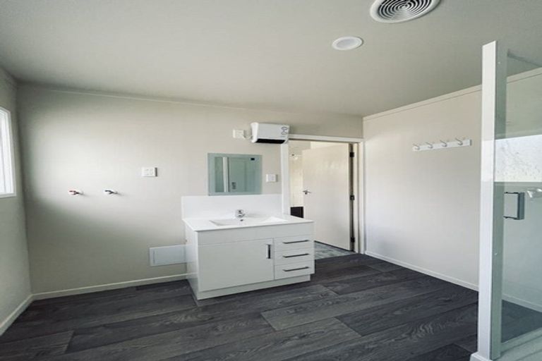 Photo of property in 12 Wellington Street, Hamilton East, Hamilton, 3216