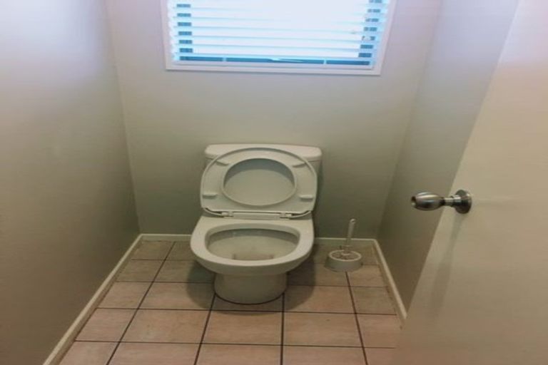 Photo of property in 37 Rochester Crescent, Somerville, Auckland, 2014