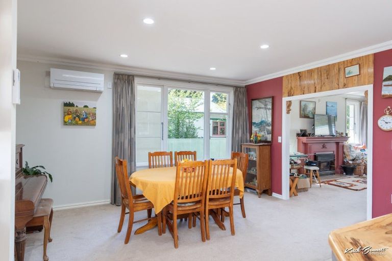 Photo of property in 27 King Street, Ebdentown, Upper Hutt, 5018