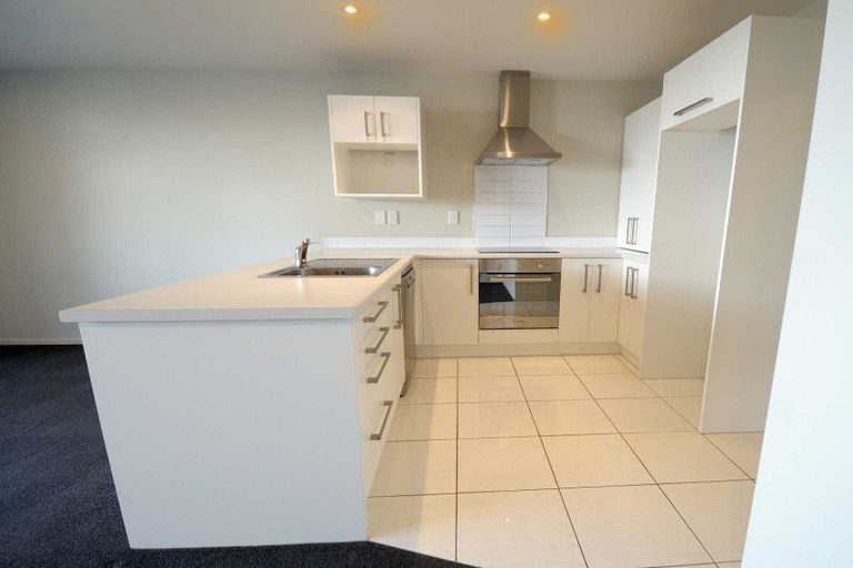 Photo of property in 6/43 Waltham Road, Sydenham, Christchurch, 8023