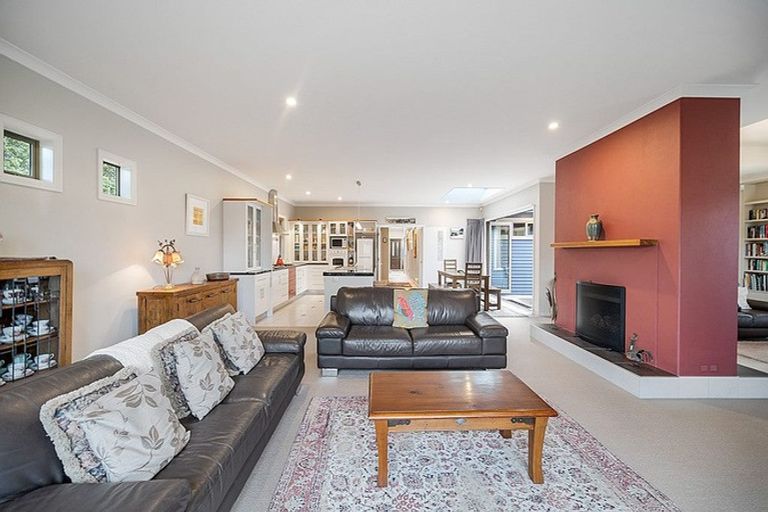 Photo of property in 18 Milesbrook Close, Rangiora, 7400