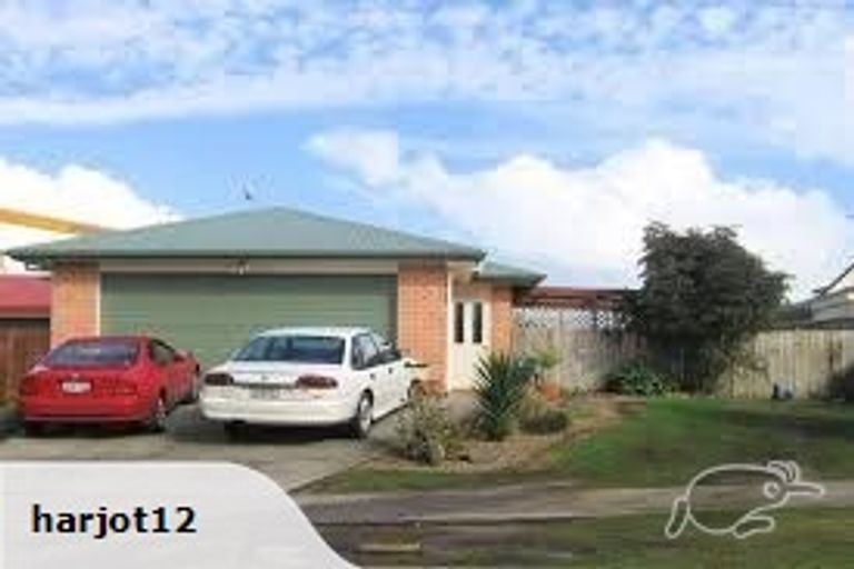 Photo of property in 13 Catalina Drive, Melville, Hamilton, 3206