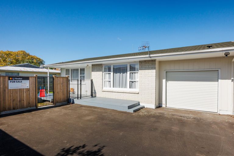 Photo of property in 139c Fitzherbert Avenue, West End, Palmerston North, 4410