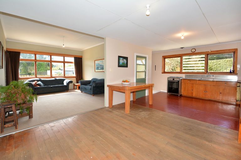 Photo of property in 56 Goodwood Road, Goodwood, Palmerston, 9481