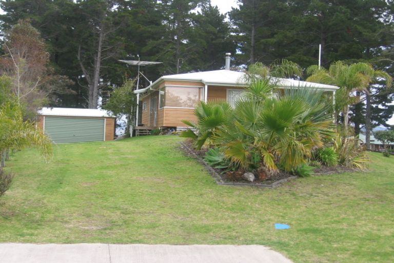 Photo of property in 113 Miro Place, Matarangi, Whitianga, 3592