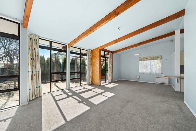 Photo of property in 3 Barrett Place, Carterton, 5713
