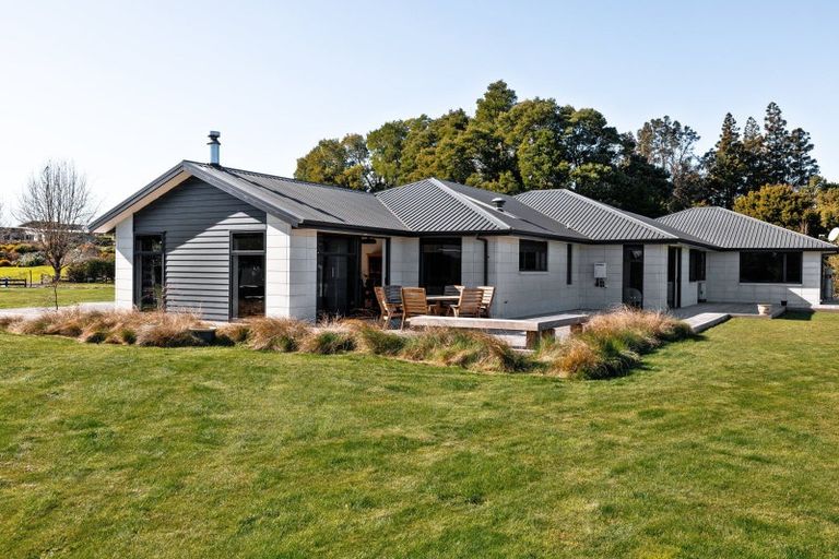 Photo of property in 4a Twin Oaks Drive, Tamahere, Hamilton, 3283