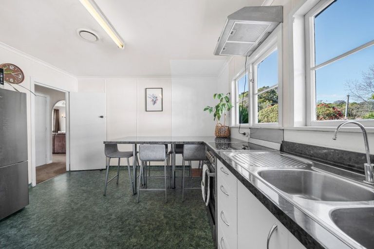 Photo of property in 24 Kuratawhiti Street, Greytown, 5712