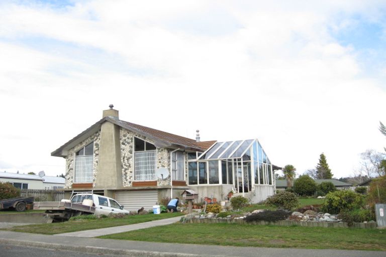 Photo of property in 14 Cleddau Street, Te Anau, 9600